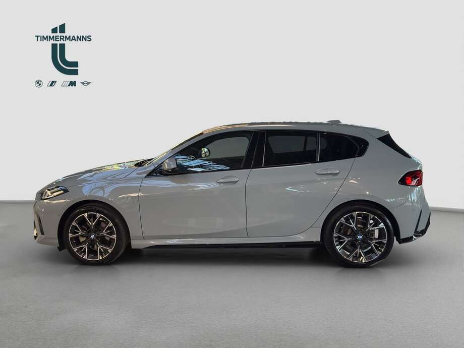 BMW 116 (Bild 2/23)