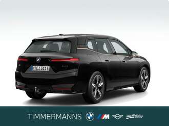 BMW iX (Bild 2/5)