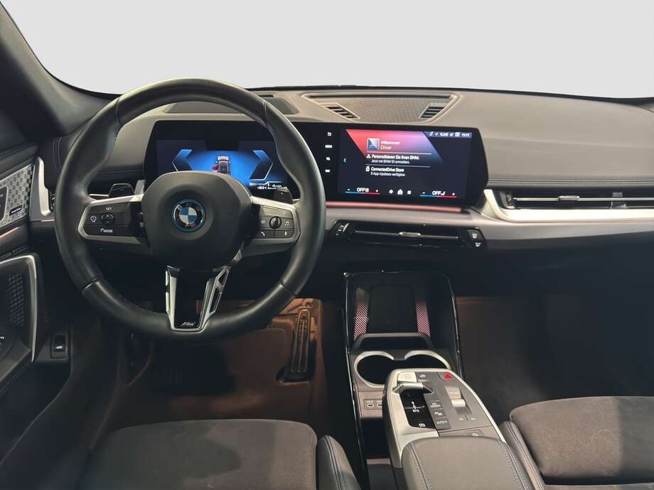 BMW X1 (Bild 11/21)