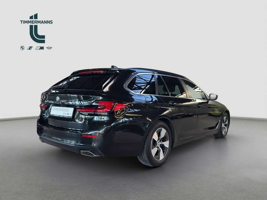 BMW 520 (Bild 6/21)