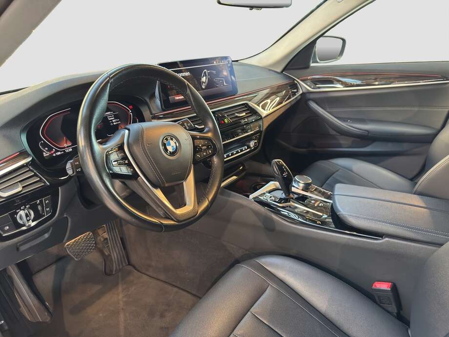 BMW 520 (Bild 11/21)