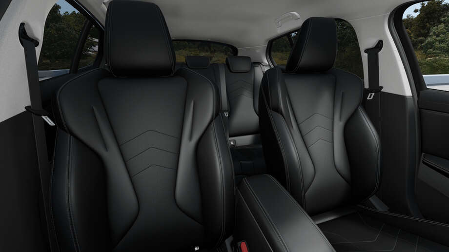 BMW 120 (Bild 4/5)