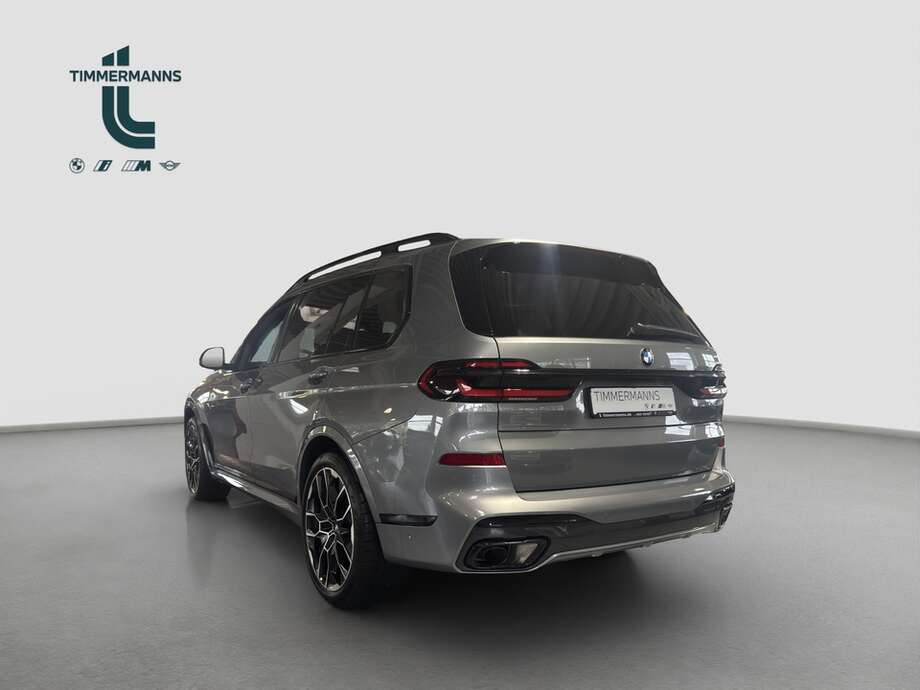 BMW X7 (Bild 3/21)