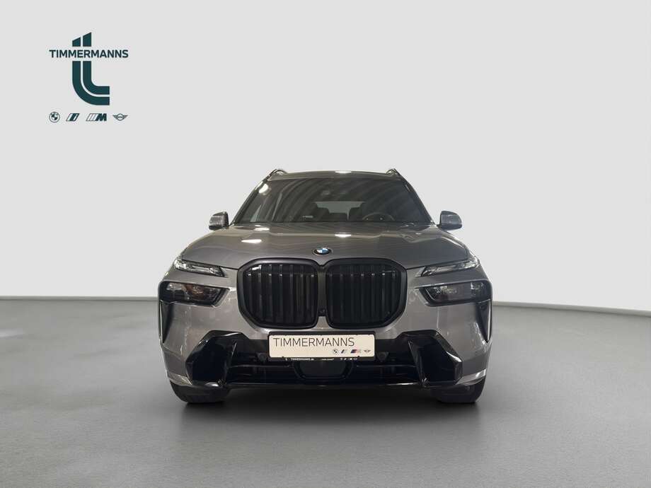 BMW X7 (Bild 8/21)