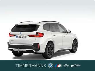 BMW iX1 (Bild 2/5)