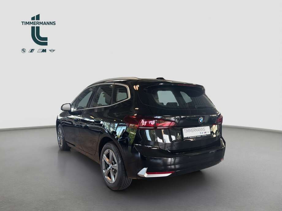 BMW 218 Active Tourer (Bild 4/17)