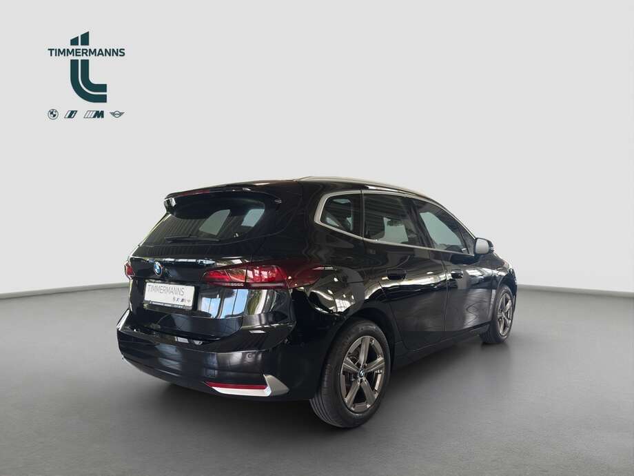 BMW 218 Active Tourer (Bild 6/17)