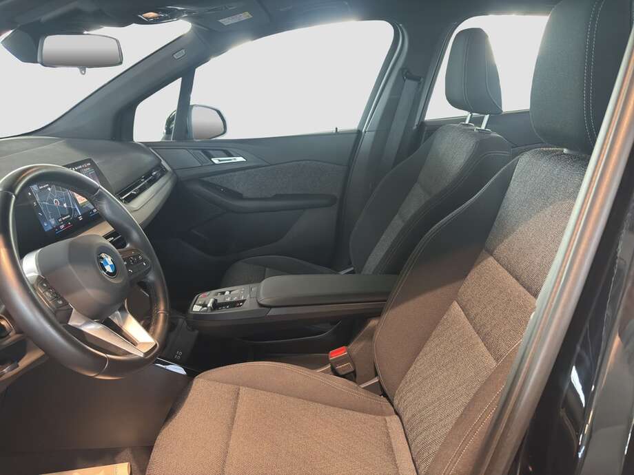 BMW 218 Active Tourer (Bild 11/17)