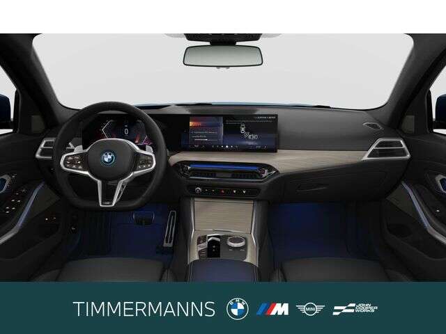 BMW 330 (Bild 5/6)