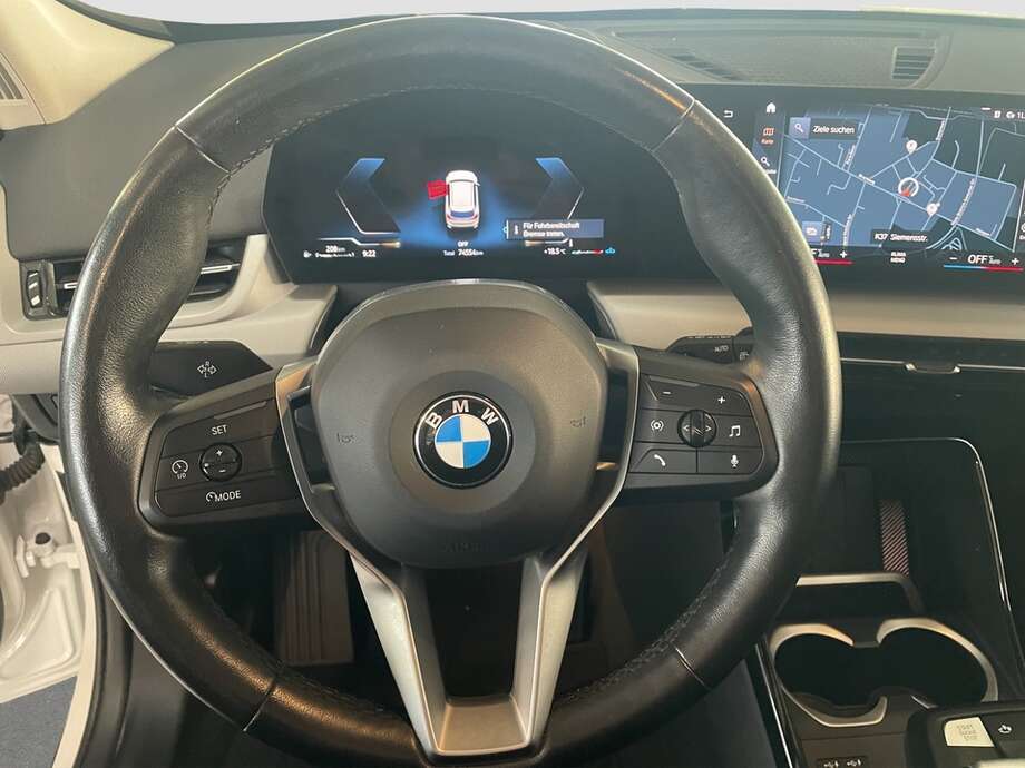 BMW X1 (Bild 12/15)