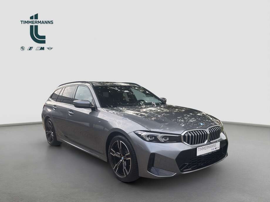 BMW 320 (Bild 8/16)