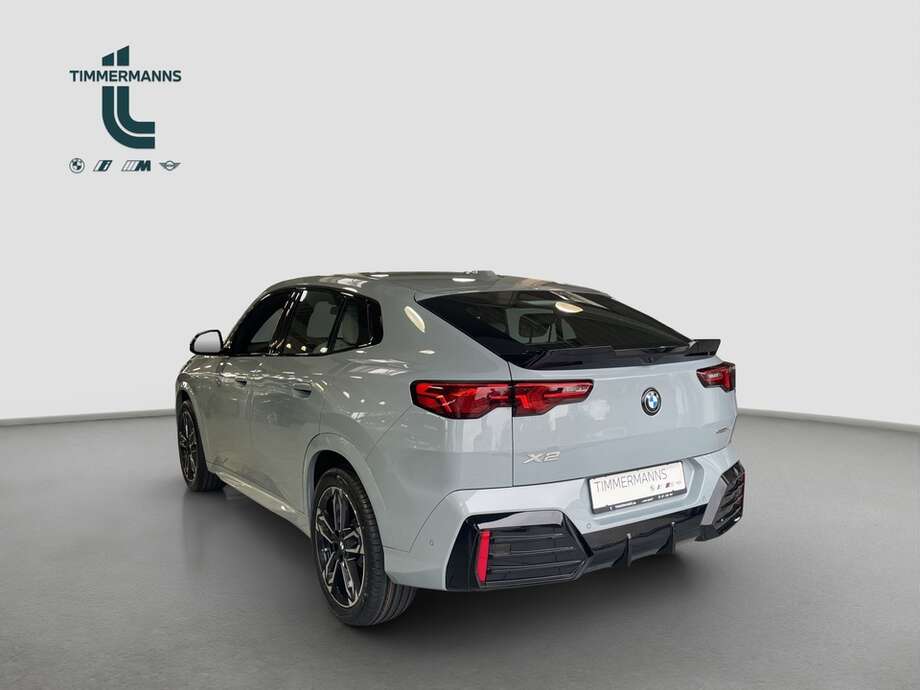 BMW X2 (Bild 2/14)
