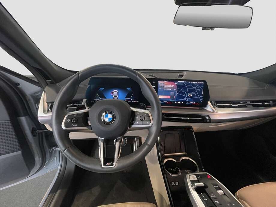 BMW X2 (Bild 12/14)