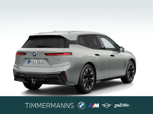 BMW iX (Bild 2/6)
