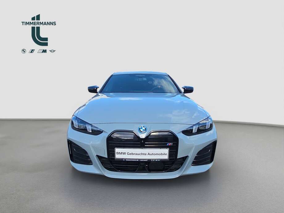 BMW i4 (Bild 9/20)