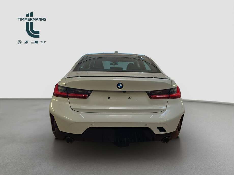 BMW 320 (Bild 5/19)