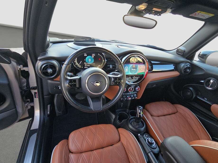 MINI COOPER_CABRIO (Bild 14/20)