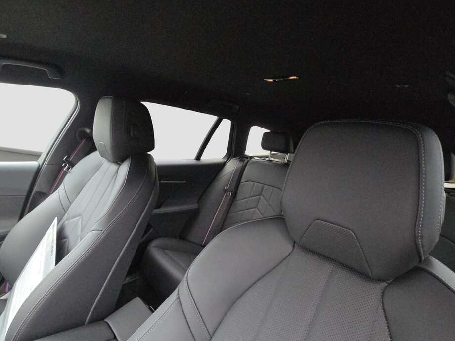 BMW 520 (Bild 11/19)