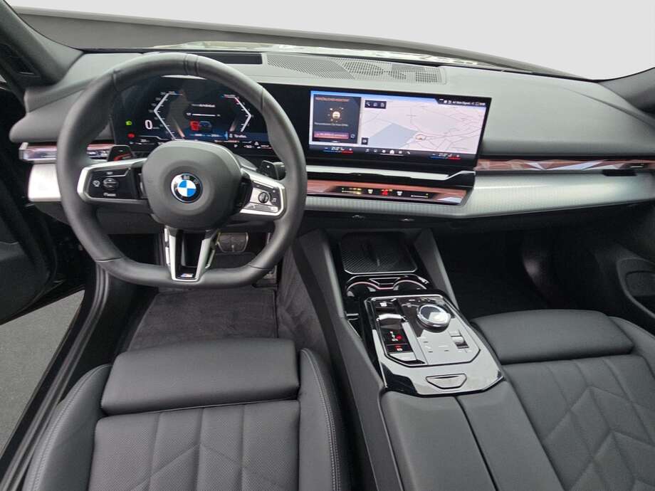 BMW 520 (Bild 13/19)