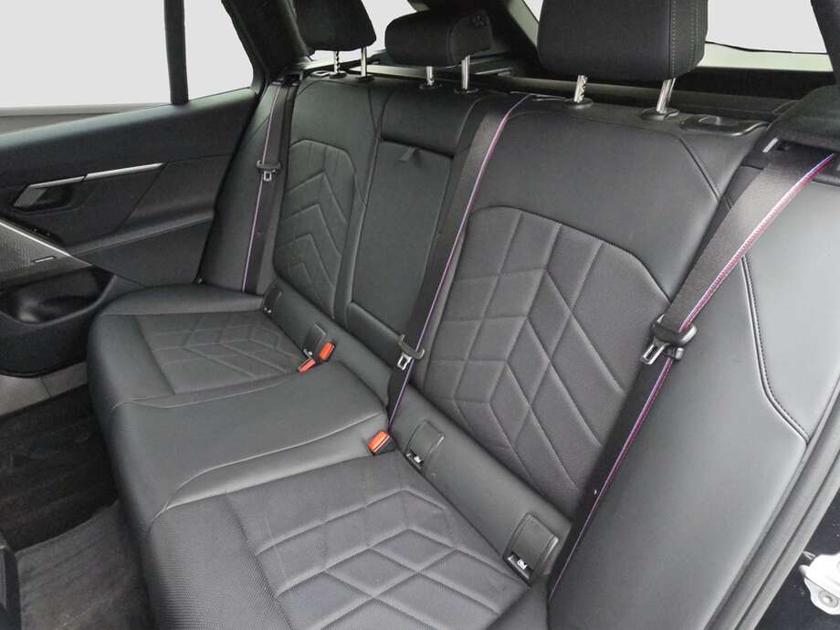 BMW 520 (Bild 14/19)