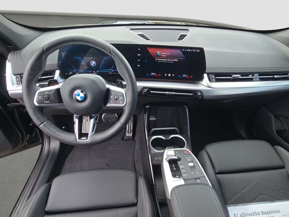 BMW X1 (Bild 13/18)