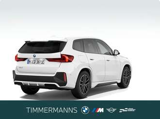 BMW iX1 (Bild 2/5)