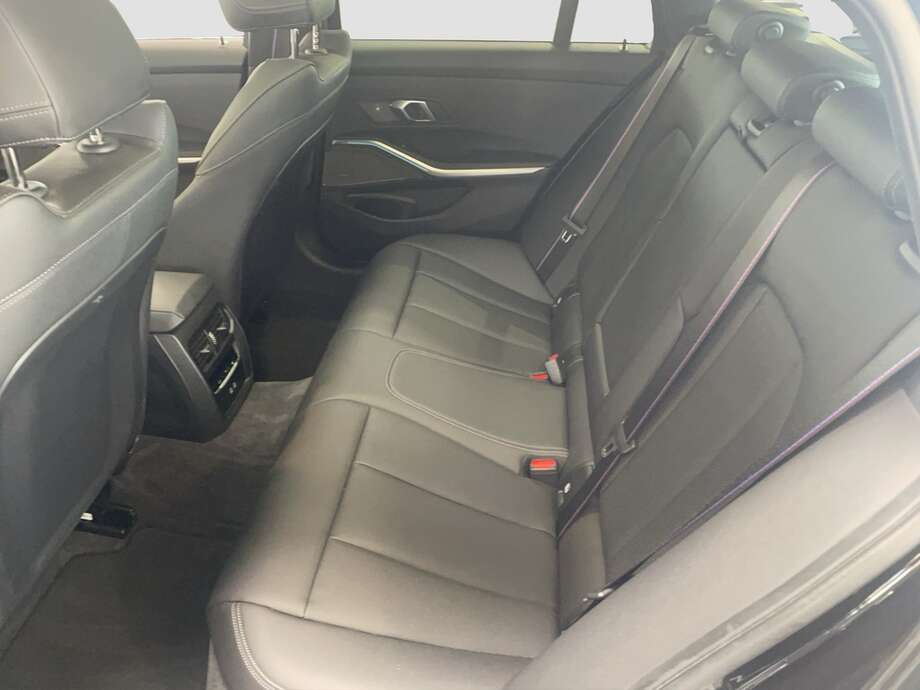 BMW M340d (Bild 11/12)