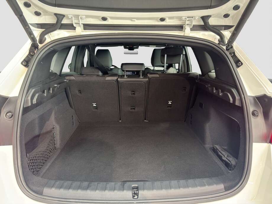 BMW iX1 (Bild 15/15)