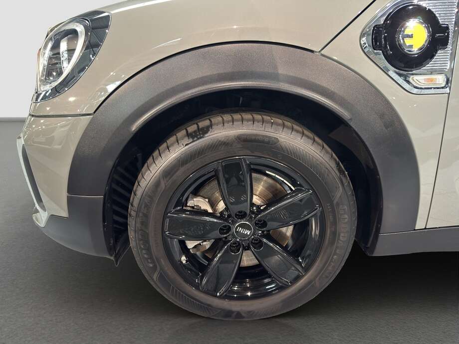 MINI Cooper SE Countryman (Bild 9/14)