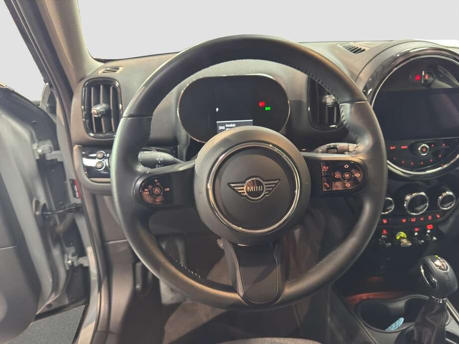 MINI Cooper SE Countryman (Bild 11/14)