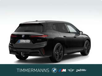 BMW iX (Bild 2/5)
