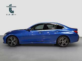 BMW 320 (Bild 2/18)