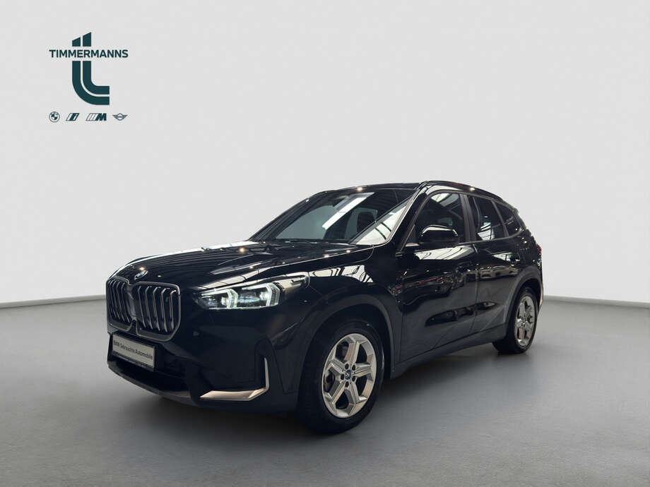 BMW iX1 (Bild 1/16)
