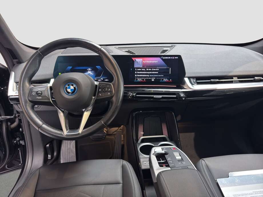 BMW iX1 (Bild 14/16)