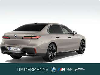 BMW 740 (Bild 2/5)