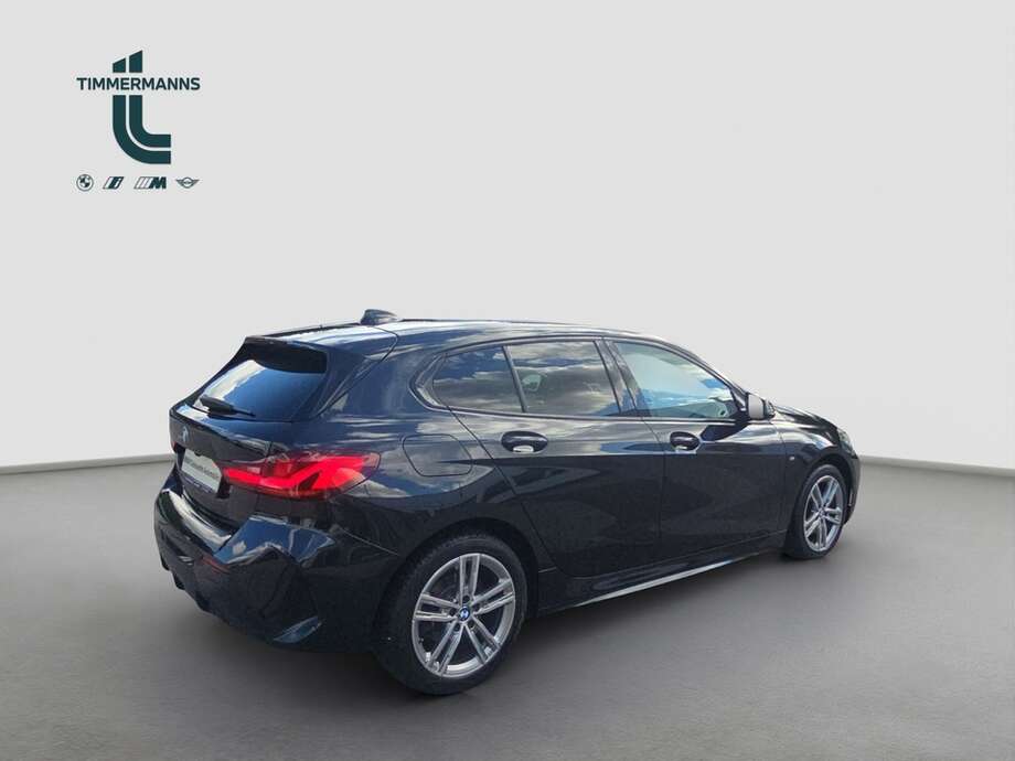 BMW 118 (Bild 5/18)