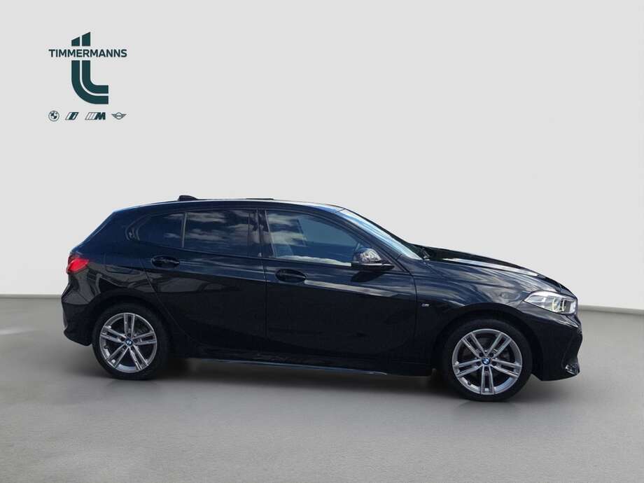 BMW 118 (Bild 6/18)