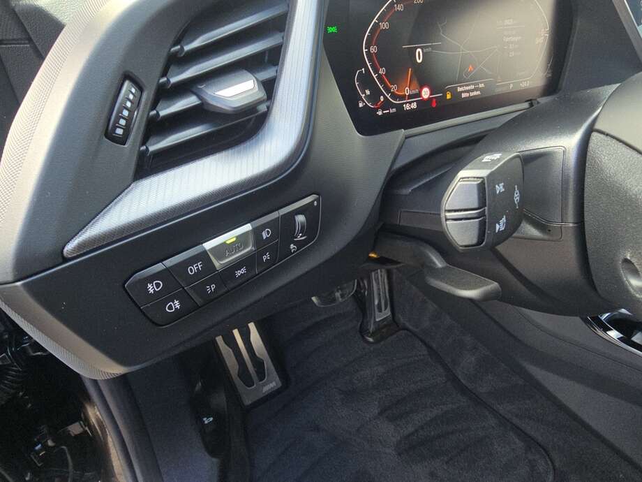 BMW 118 (Bild 17/18)