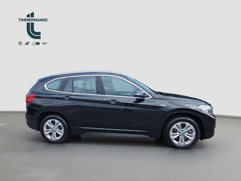 BMW X1 (Bild 6/18)