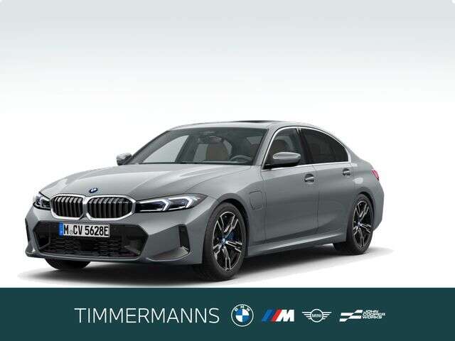 BMW 330 (Bild 1/5)