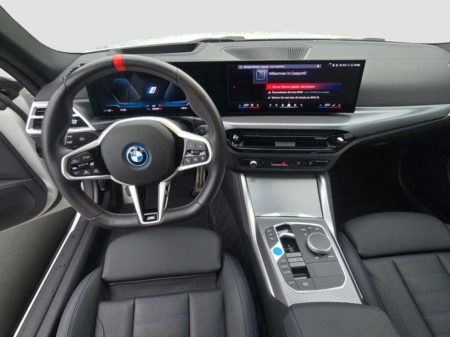 BMW i4 (Bild 13/19)