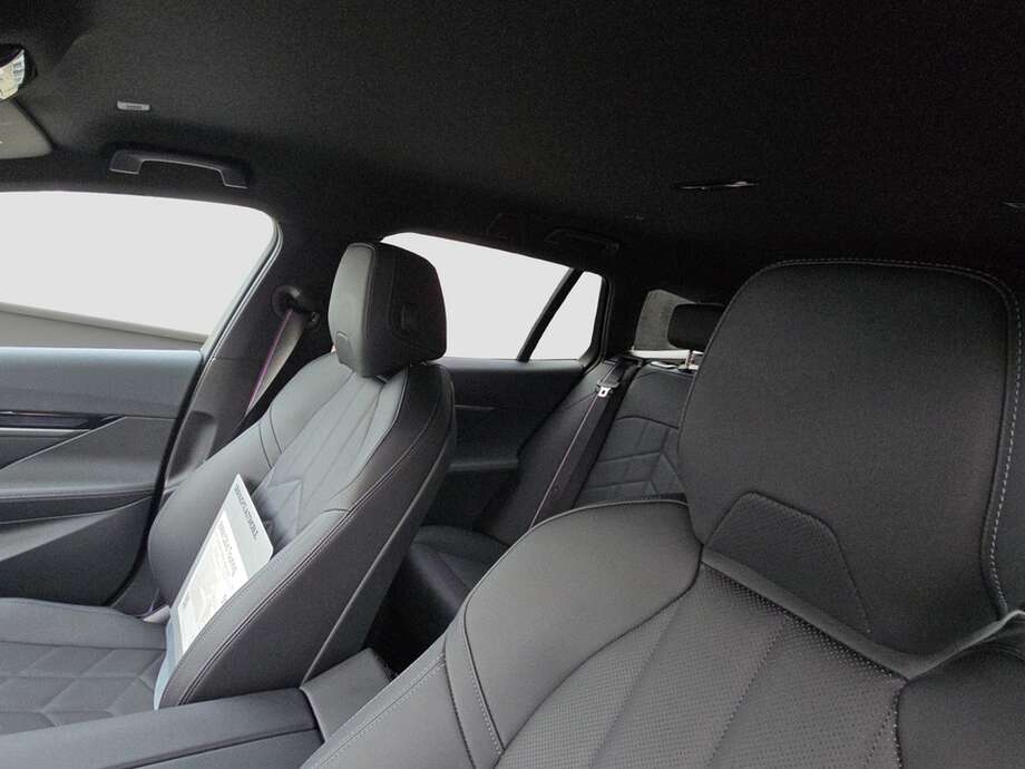 BMW 520 (Bild 12/20)
