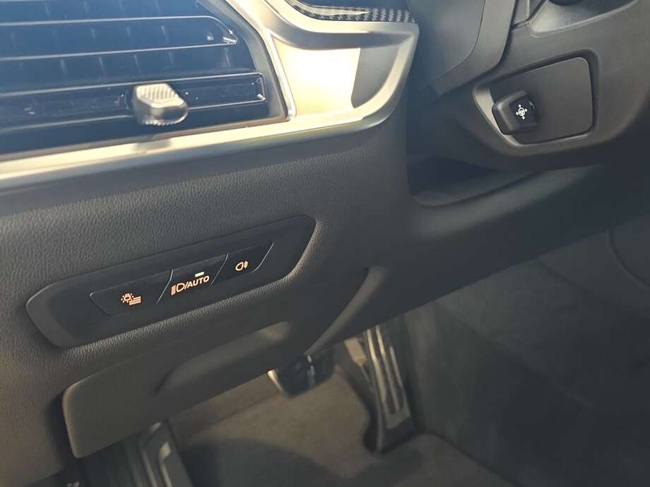 BMW X5 (Bild 19/20)