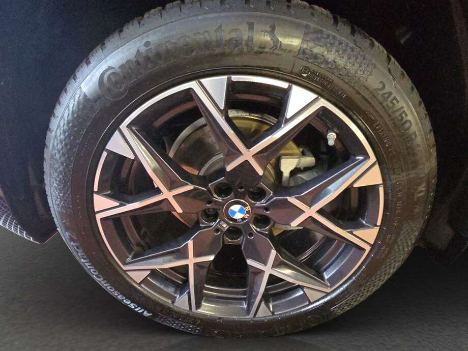 BMW X3 (Bild 9/20)