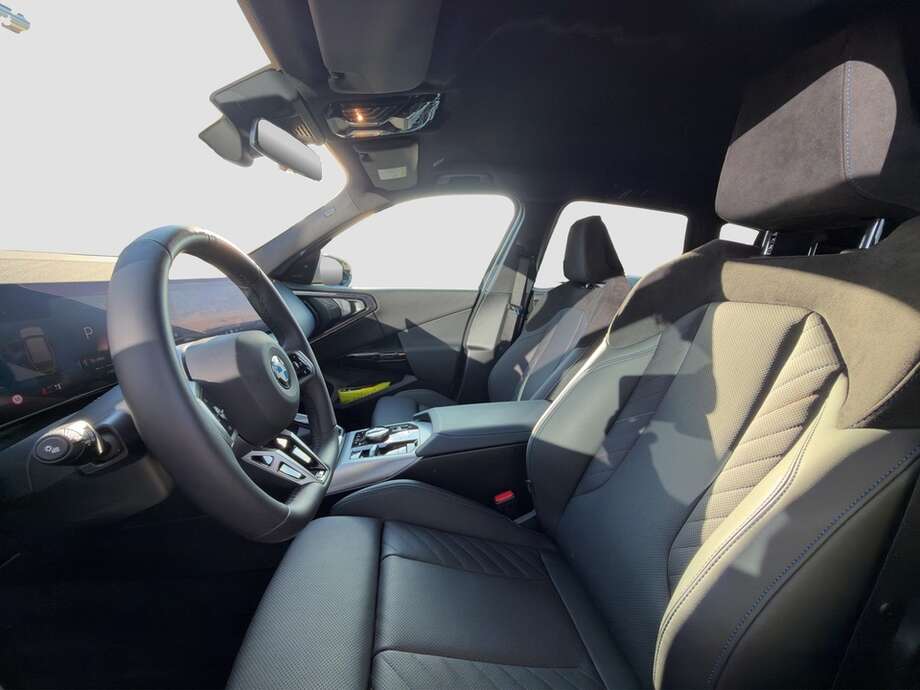 BMW X3 (Bild 9/13)