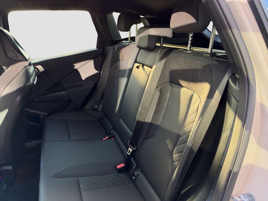 BMW X3 (Bild 12/13)