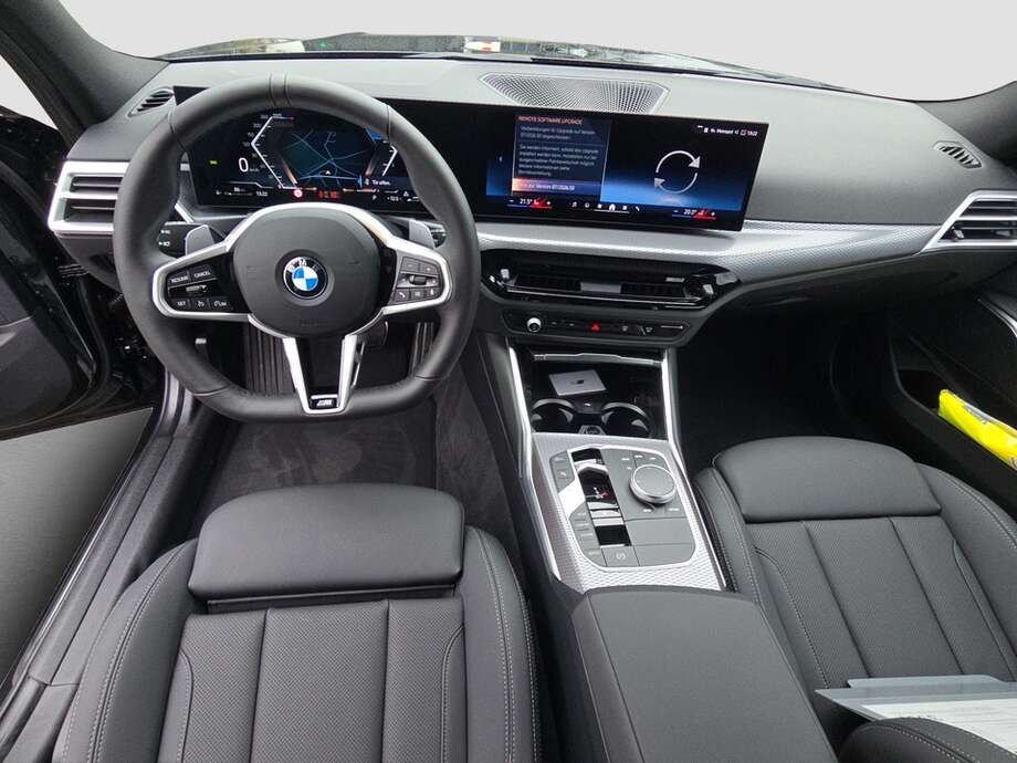 BMW 320 (Bild 13/18)