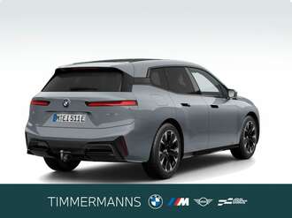 BMW iX (Bild 2/5)