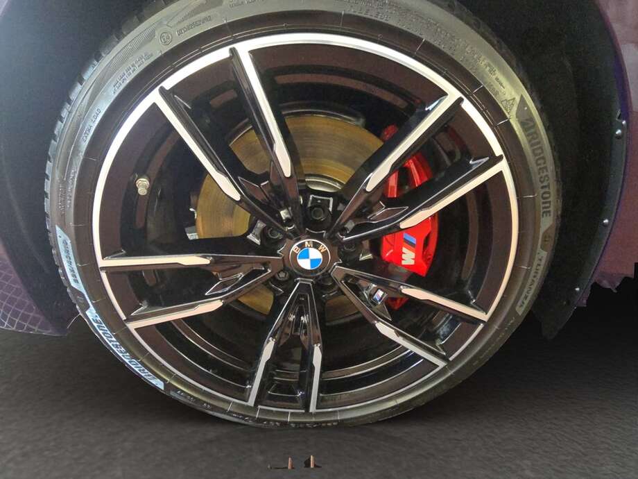 BMW M240i (Bild 9/18)