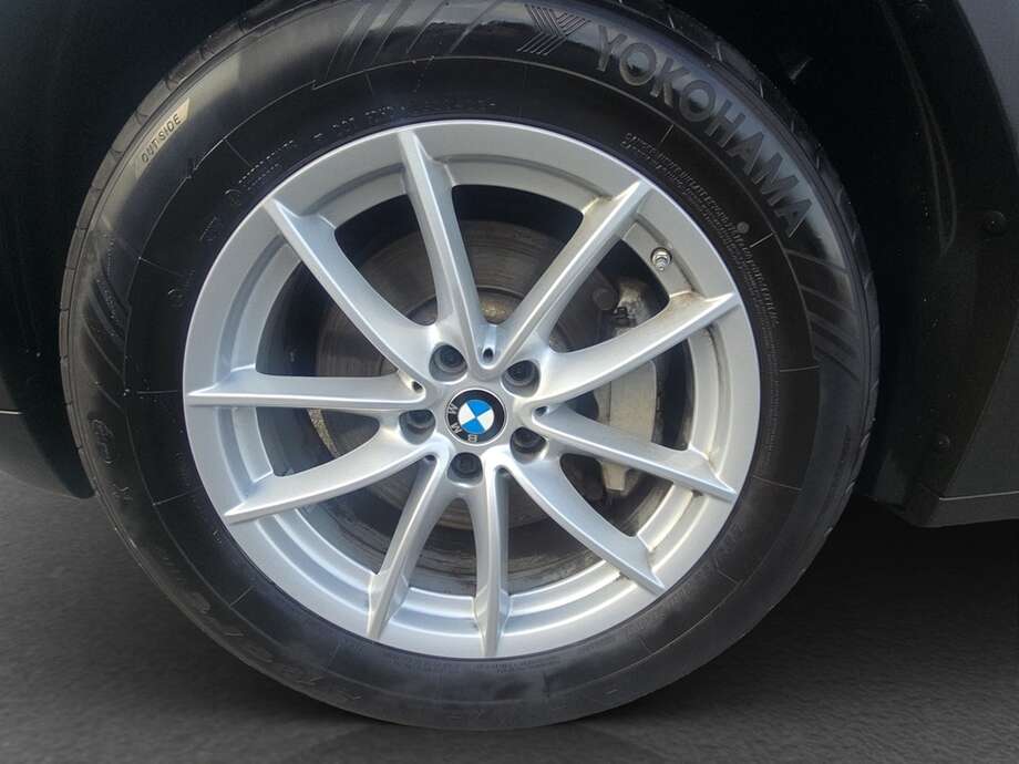 BMW X3 (Bild 9/19)